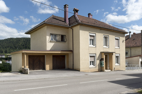Façades antérieure et latérale gauche. © Région Bourgogne-Franche-Comté, Inventaire du patrimoine