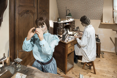 Musée : troisième salle. Reconstitution d'un atelier d'horlogerie à domicile. © Région Bourgogne-Franche-Comté, Inventaire du patrimoine Musée : troisième salle. Reconstitution d'un atelier d'horlogerie à domicile. © Région Bourgogne-Franche-Comté, Inventaire du patrimoine