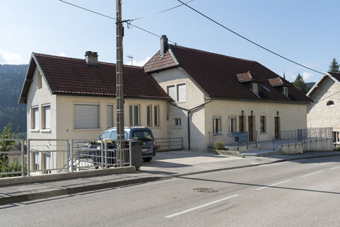 Façades antérieure et latérale gauche. © Région Bourgogne-Franche-Comté, Inventaire du patrimoine