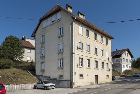 Façades antérieure et latérale gauche. © Région Bourgogne-Franche-Comté, Inventaire du patrimoine