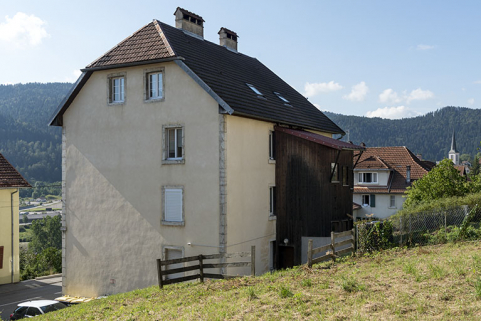Façades postérieure et latérale droite. © Région Bourgogne-Franche-Comté, Inventaire du patrimoine