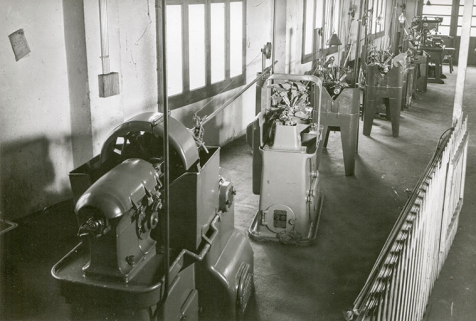 Batterie de tours monobroches, s.d. [3e quart 20e siècle]. © Région Bourgogne-Franche-Comté, Inventaire du patrimoine