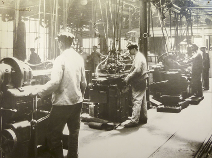 Atelier des machines-outils, phot. Stainacre, s.d. [début 20e siècle]. © Région Bourgogne-Franche-Comté, Inventaire du patrimoine