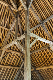 Charpente du séchoir. Détail de la croupe. © Région Bourgogne-Franche-Comté, Inventaire du patrimoine