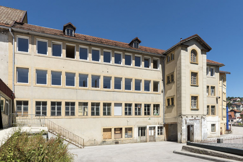 Usine : façade postérieure, de trois quarts gauche. © Région Bourgogne-Franche-Comté, Inventaire du patrimoine Usine : façade postérieure, de trois quarts gauche. © Région Bourgogne-Franche-Comté, Inventaire du patrimoine