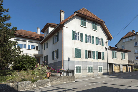 Façades antérieure et latérale gauche. © Région Bourgogne-Franche-Comté, Inventaire du patrimoine