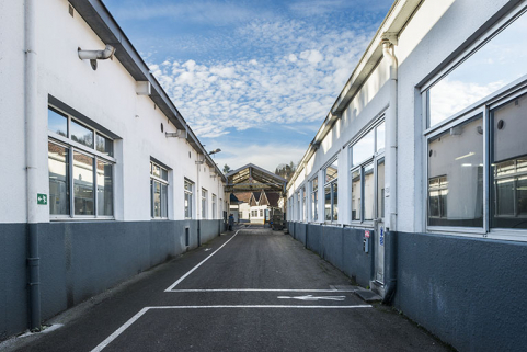 Passage entre deux ateliers. Vue depuis l'ouest. © Région Bourgogne-Franche-Comté, Inventaire du patrimoine