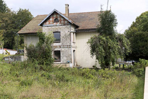 Façade latérale gauche. © Région Bourgogne-Franche-Comté, Inventaire du patrimoine Façade latérale gauche. © Région Bourgogne-Franche-Comté, Inventaire du patrimoine