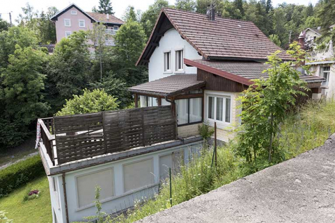 Vue d'ensemble, depuis l'est (façades antérieure et latérale gauche). © Région Bourgogne-Franche-Comté, Inventaire du patrimoine