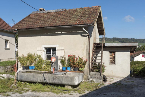 Fontaine et buanderie. © Région Bourgogne-Franche-Comté, Inventaire du patrimoine Fontaine et buanderie. © Région Bourgogne-Franche-Comté, Inventaire du patrimoine