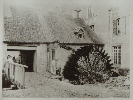 Vue sur la roue. [Photographie de Vedustas vers 1885-1890 ?]  © Région Bourgogne-Franche-Comté, Inventaire du patrimoine
