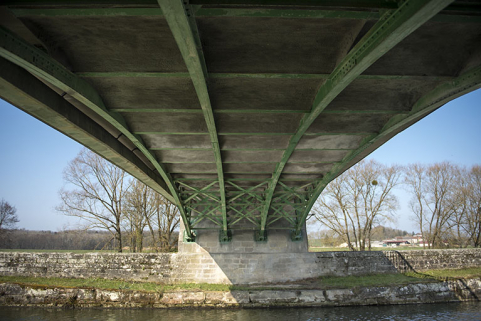 L'arche marinière. © Région Bourgogne-Franche-Comté, Inventaire du patrimoine L'arche marinière. © Région Bourgogne-Franche-Comté, Inventaire du patrimoine