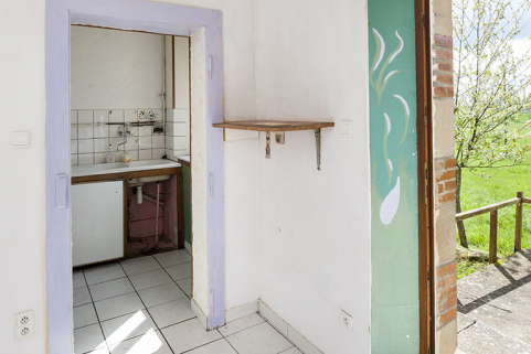 Arrière-cuisine, maison du barragiste. © Région Bourgogne-Franche-Comté, Inventaire du patrimoine Arrière-cuisine, maison du barragiste. © Région Bourgogne-Franche-Comté, Inventaire du patrimoine