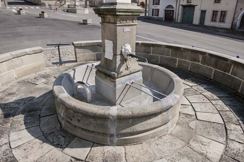 Intérieur de la fontaine. © Région Bourgogne-Franche-Comté, Inventaire du patrimoine Intérieur de la fontaine. © Région Bourgogne-Franche-Comté, Inventaire du patrimoine