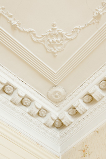 Détail du décor du plafond. © Région Bourgogne-Franche-Comté, Inventaire du patrimoine