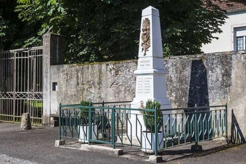 Le monument aux morts. © Région Bourgogne-Franche-Comté, Inventaire du patrimoine