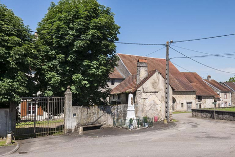 Centre du village. © Région Bourgogne-Franche-Comté, Inventaire du patrimoine