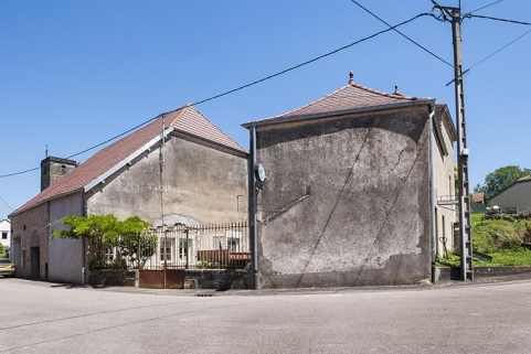 Vue depuis l'entrée de la mairie. © Région Bourgogne-Franche-Comté, Inventaire du patrimoine