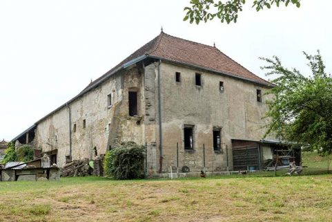 Vue du chevet de la chapelle © Région Bourgogne-Franche-Comté, Inventaire du patrimoine Vue du chevet de la chapelle © Région Bourgogne-Franche-Comté, Inventaire du patrimoine