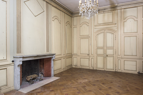 Rez-de-chaussée : première pièce à gauche de l'entrée.  © Région Bourgogne-Franche-Comté, Inventaire du patrimoine