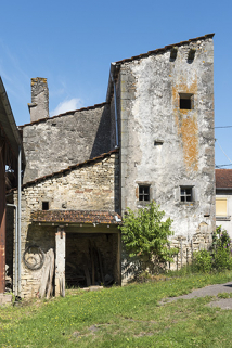 Ancien logis vu du sud-est.  © Région Bourgogne-Franche-Comté, Inventaire du patrimoine