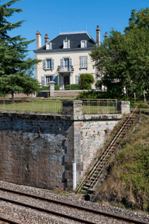 Maison 11 rue Grande, située de l'autre côté de la voie ferrée. © Région Bourgogne-Franche-Comté, Inventaire du patrimoine