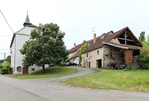 Maison commune située entre la Grande rue et l'ancienne rue du Croterot, à droite © Région Bourgogne-Franche-Comté, Inventaire du patrimoine Maison commune située entre la Grande rue et l'ancienne rue du Croterot, à droite © Région Bourgogne-Franche-Comté, Inventaire du patrimoine