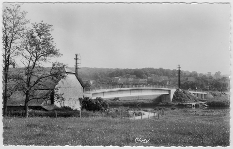 Pont en béton remplaçant le pont métallique © Région Bourgogne-Franche-Comté, Inventaire du patrimoine