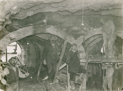 [Construction de la chambre de mise en charge], [vers 1908]. © Région Bourgogne-Franche-Comté, Inventaire du patrimoine