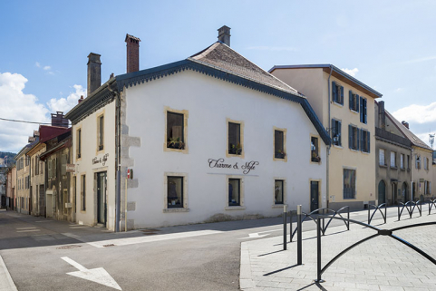 Vue d'ensemble depuis le nord. © Région Bourgogne-Franche-Comté, Inventaire du patrimoine