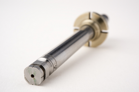 Petite broche : extrémité avec les quatre encoches. © Région Bourgogne-Franche-Comté, Inventaire du patrimoine