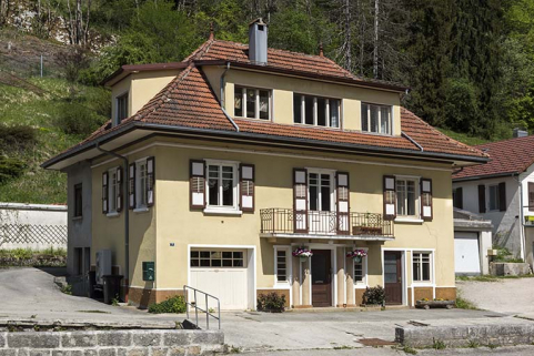 Maison, de trois quarts gauche. © Région Bourgogne-Franche-Comté, Inventaire du patrimoine