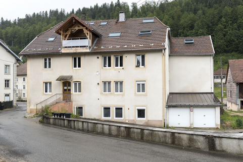 Façade antérieure. © Région Bourgogne-Franche-Comté, Inventaire du patrimoine Façade antérieure. © Région Bourgogne-Franche-Comté, Inventaire du patrimoine