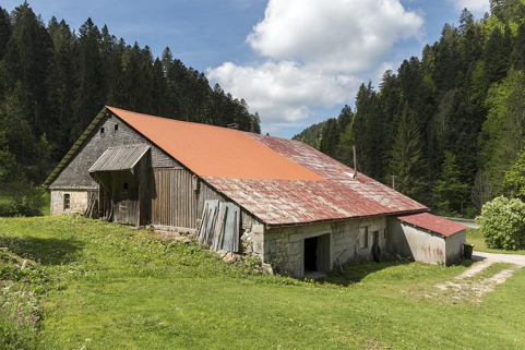 Vue d'ensemble, depuis le nord-ouest (façades postérieure et latérale gauche). © Région Bourgogne-Franche-Comté, Inventaire du patrimoine