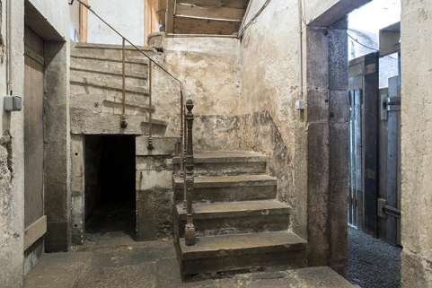 Chaudronnerie : escalier, au sous-sol. © Région Bourgogne-Franche-Comté, Inventaire du patrimoine Chaudronnerie : escalier, au sous-sol. © Région Bourgogne-Franche-Comté, Inventaire du patrimoine