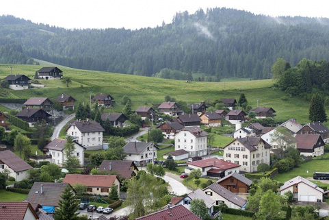 Vue d'ensemble du quartier de la rue des Jardins, depuis le nord-est. © Région Bourgogne-Franche-Comté, Inventaire du patrimoine Vue d'ensemble du quartier de la rue des Jardins, depuis le nord-est. © Région Bourgogne-Franche-Comté, Inventaire du patrimoine