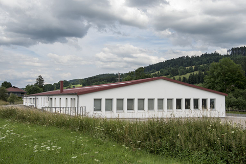 Façades postérieure et latérale gauche. © Région Bourgogne-Franche-Comté, Inventaire du patrimoine