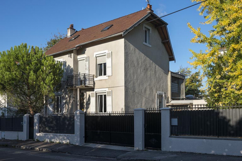 Logement vu de trois quarts. © Région Bourgogne-Franche-Comté, Inventaire du patrimoine Logement vu de trois quarts. © Région Bourgogne-Franche-Comté, Inventaire du patrimoine
