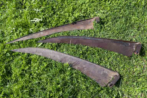 Trois faux fabriquées à la taillanderie. © Région Bourgogne-Franche-Comté, Inventaire du patrimoine