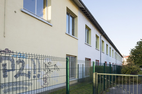 Extension nord (début années). Vue de trois quarts. © Région Bourgogne-Franche-Comté, Inventaire du patrimoine