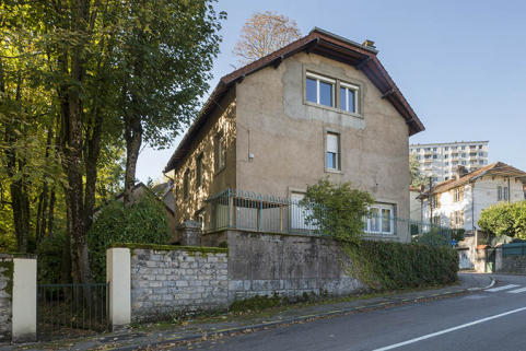 Vue de trois quarts arrière. © Région Bourgogne-Franche-Comté, Inventaire du patrimoine