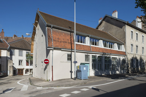 Vue de trois quarts arrière. © Région Bourgogne-Franche-Comté, Inventaire du patrimoine