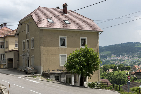 Façades antérieure et latérale droite. © Région Bourgogne-Franche-Comté, Inventaire du patrimoine