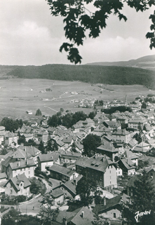 Morteau (Doubs) - 144 - Vue générale, 3e quart 20e siècle. © Région Bourgogne-Franche-Comté, Inventaire du patrimoine Morteau (Doubs) - 144 - Vue générale, 3e quart 20e siècle. © Région Bourgogne-Franche-Comté, Inventaire du patrimoine