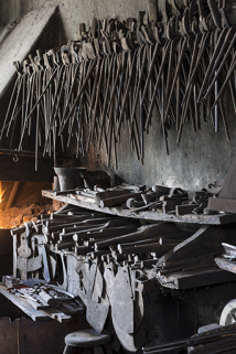 Pinces de forgeron, outils et gabarits. © Région Bourgogne-Franche-Comté, Inventaire du patrimoine