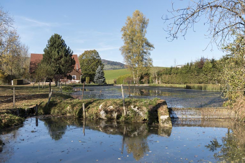 Le bassin de retenue. © Région Bourgogne-Franche-Comté, Inventaire du patrimoine