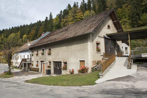 Atelier de fabrication : façades antérieure et latérale droite. © Région Bourgogne-Franche-Comté, Inventaire du patrimoine Atelier de fabrication : façades antérieure et latérale droite. © Région Bourgogne-Franche-Comté, Inventaire du patrimoine