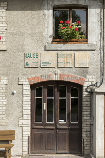 Atelier de fabrication : entrée. © Région Bourgogne-Franche-Comté, Inventaire du patrimoine Atelier de fabrication : entrée. © Région Bourgogne-Franche-Comté, Inventaire du patrimoine
