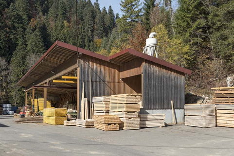 Ateliers à l'ouest. © Région Bourgogne-Franche-Comté, Inventaire du patrimoine Ateliers à l'ouest. © Région Bourgogne-Franche-Comté, Inventaire du patrimoine