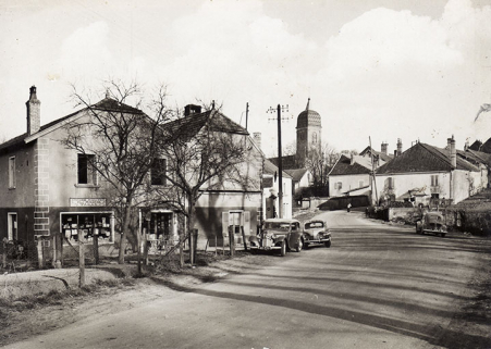 Epicérie-café Marsot, carte postale. © Commune de Gevigney-et-Mercey Epicérie-café Marsot, carte postale. © Commune de Gevigney-et-Mercey